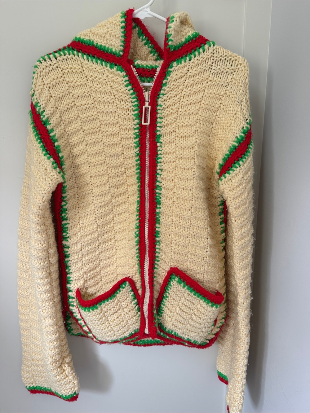 Vintage Cream Hooded Zip-Front Chunky Crochet Sweater with Red & Green Trim